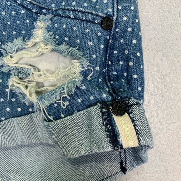 One Teaspoon polka dot destroyed bandit shorts - Picture 2 of 8